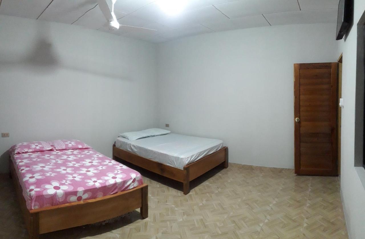 Las Colinas Hospedaje Iquitos Dış mekan fotoğraf